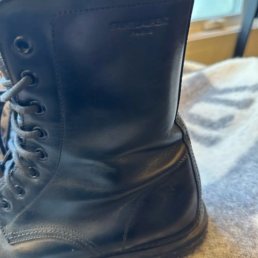 Saint Laurent Black Combat Boots Leather - Picture 4 of 7